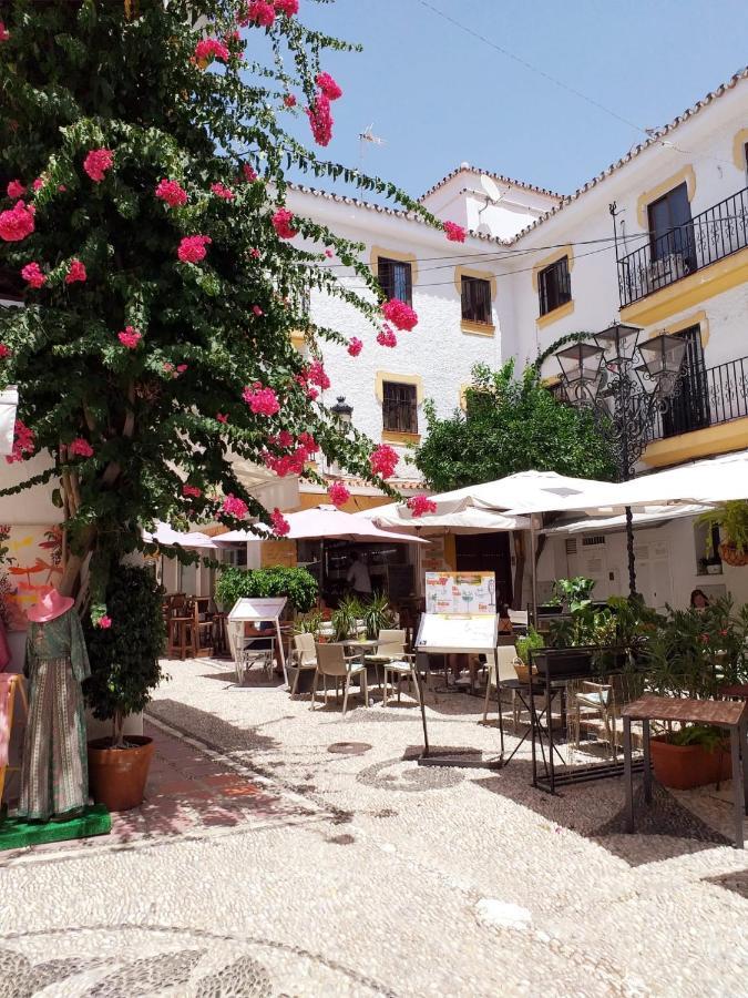 Atico Luminoso Centro Marbella Apartment Exterior photo